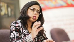 "Ministros somos técnicos, pero con responsabilidad política”
