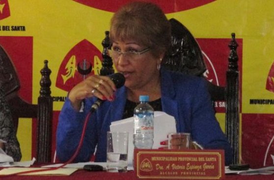 Ordenan captura de alcaldesa del Santa condenada a prisión