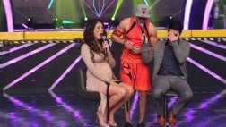 "Combate": Jazmín Pinedo fue sorprendida con Baby Shower