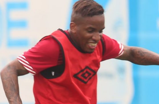 Julio Segura: “Las molestias de Jefferson Farfán disminuyeron”