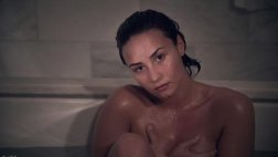 Las razones de Demi Lovato para su sesión de fotos al natural
