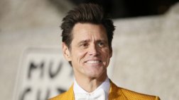 Jim Carrey apoya económicamente a familia de su fallecida ex