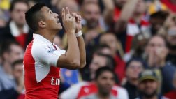 Arsenal goleó 3-0 a Manchester United con dos de Alexis Sánchez