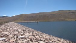Arequipa: desde diciembre bajarán descarga de agua de represas