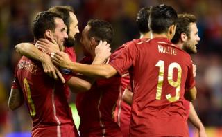 España goleó 4-0 a Luxemburgo y clasificó a la Eurocopa 2016
