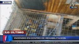 Incendio en SJL: 25 internos fugan de centro de rehabilitación