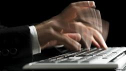 ¿Qué compañía compró el dominio abcdefghijklmnopqrstuvwxyz.com?
