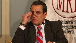 Adrianzén considera que pedido de censura es "innoble maniobra"