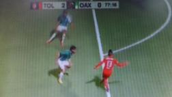 Christian Cueva dio este pase gol en victoria de Toluca (VIDEO)