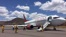 Cusco: avión sufrió desperfecto en aterrizaje