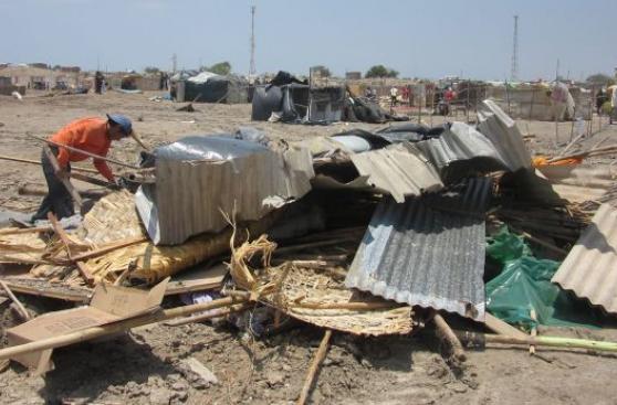 Chiclayo: desalojan a familias que invadieron terreno de cárcel
