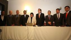 Agrupaciones se comprometen a postular candidatos sin juicios