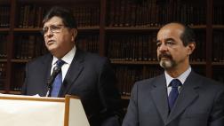 Mulder dice que Alan García no llevará apristas en su plancha