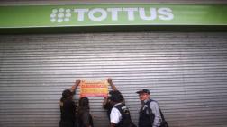 Clausuran local de Tottus por hallazgo de cucarachas