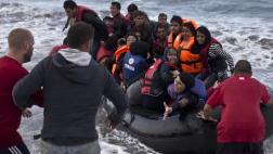 Grecia: proponen recoger a refugiados con transbordadores