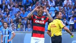 Flamengo: Guerrero fue expulsado ante Gremio por este gesto