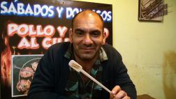 Danny Justo, el publicista que lo dejó todo por el anticucho