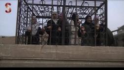 Siria: grupos rebeldes usan a civiles enjaulados como escudos