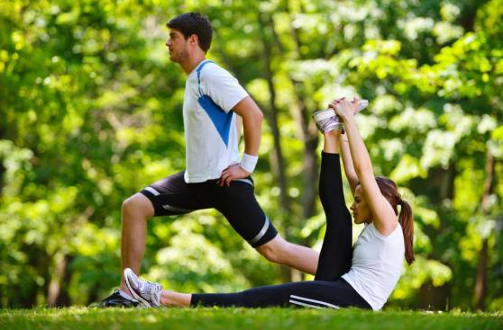 Los pro y los contra de hacer deportes al aire libre