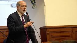 Abugattás ironiza sobre el fallo del TC contra Nadine Heredia