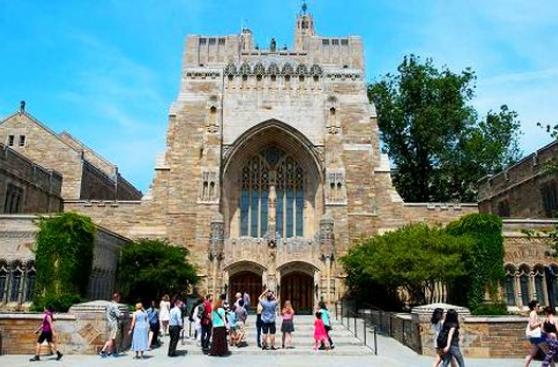 Escándalo en EE.UU.: Fiesta de Yale "sólo para blancas"