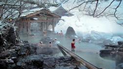 Japón: Turista chino se trasvistió para entrar a baño femenino