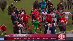 Lamentable: patadas y puñetes al final del duelo San Martín-UTC