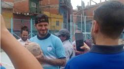 David Beckham jugó fulbito en barrio humilde de Buenos Aires