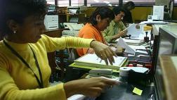 Gobierno entrante decidirá futuro de 221 mil trabajadores CAS