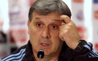 Martino cree que Brasil jugará al contraataque ante Argentina