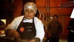 Delia: "Mis clientes me dan ánimos para ganar el concurso"