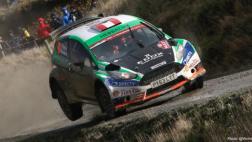 Fuchs entre los ocho primeros de su categoría en Rally de Gales