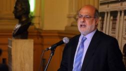 Daniel Abugattás demandará al Congreso por suspenderlo 120 días
