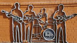 ¿Sabías que un Beatle incursionó en el diseño de muebles?