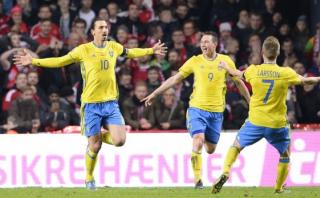 Con este golazo, Zlatan clasificó a Suecia a la Eurocopa