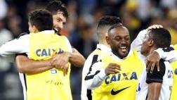 Vagner Love, reemplazo de Guerrero, le dio título a Corinthians