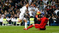 Claudio Bravo y las fantásticas atajadas ante el Real Madrid