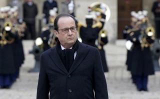 Francia promete destruir al Estado Islámico al recordar el 13-N