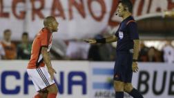 River Plate: Sánchez pidió disculpas por agredir a recogebolas