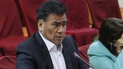 Velásquez pide a Acuña no responsabilizar al Apra por denuncias