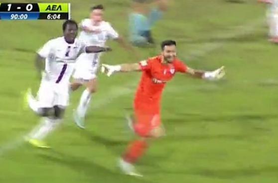 Equipo conservó invicto gracias a gol de su arquero a los 96'