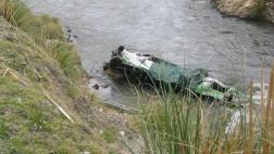 Áncash: seis pasajeros murieron tras caída de bus al río Puchka