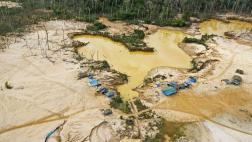 Minería ilegal: destruyen campamentos y 19 dragas