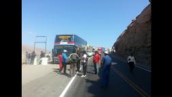 Arequipa: pobladores de La Planchada bloquean Panamericana Sur
