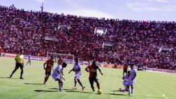 Melgar fue sancionado por racismo: jugará final sin occidente