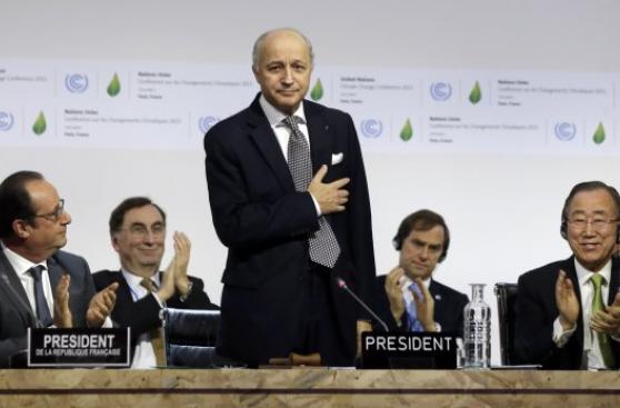 COP21: Laurent Fabius presentó documento para acuerdo climático