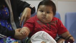 No le pegues a los niños, pero déjalos que engorden