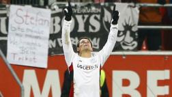 Chicharito Hernández dio triunfo a Leverkusen en la Bundesliga