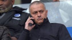 Carragher no ve a Mourinho en Manchester United, pero Henry sí
