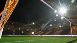 Hincha se metió al estadio del Dortmund y entrenó desnudo
